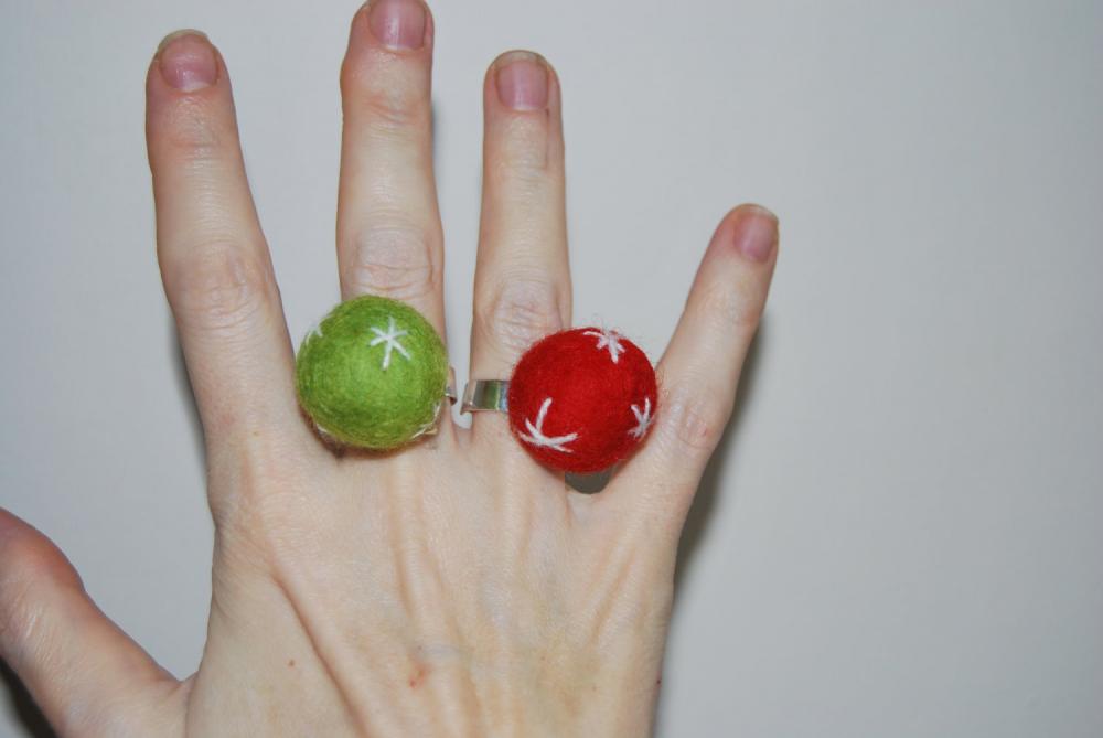 Felt Adjustable Ring In Red, Green- Choose One Of This Funny Rings By El Rincón De La Pulga