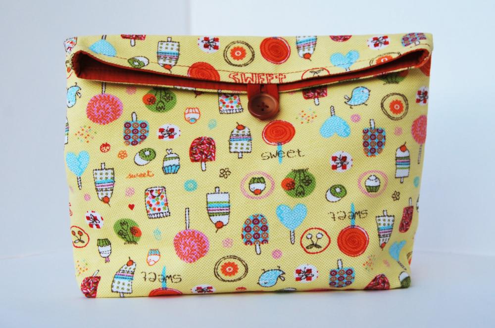 Reusable Snack Lunch Bag With A Lot Of Colors And Funny Print By El Rincón De La Pulga